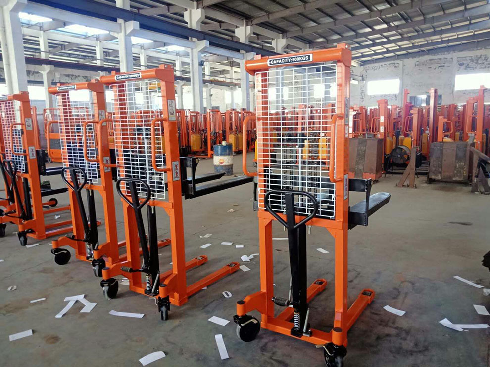 MS hydraulic stacker